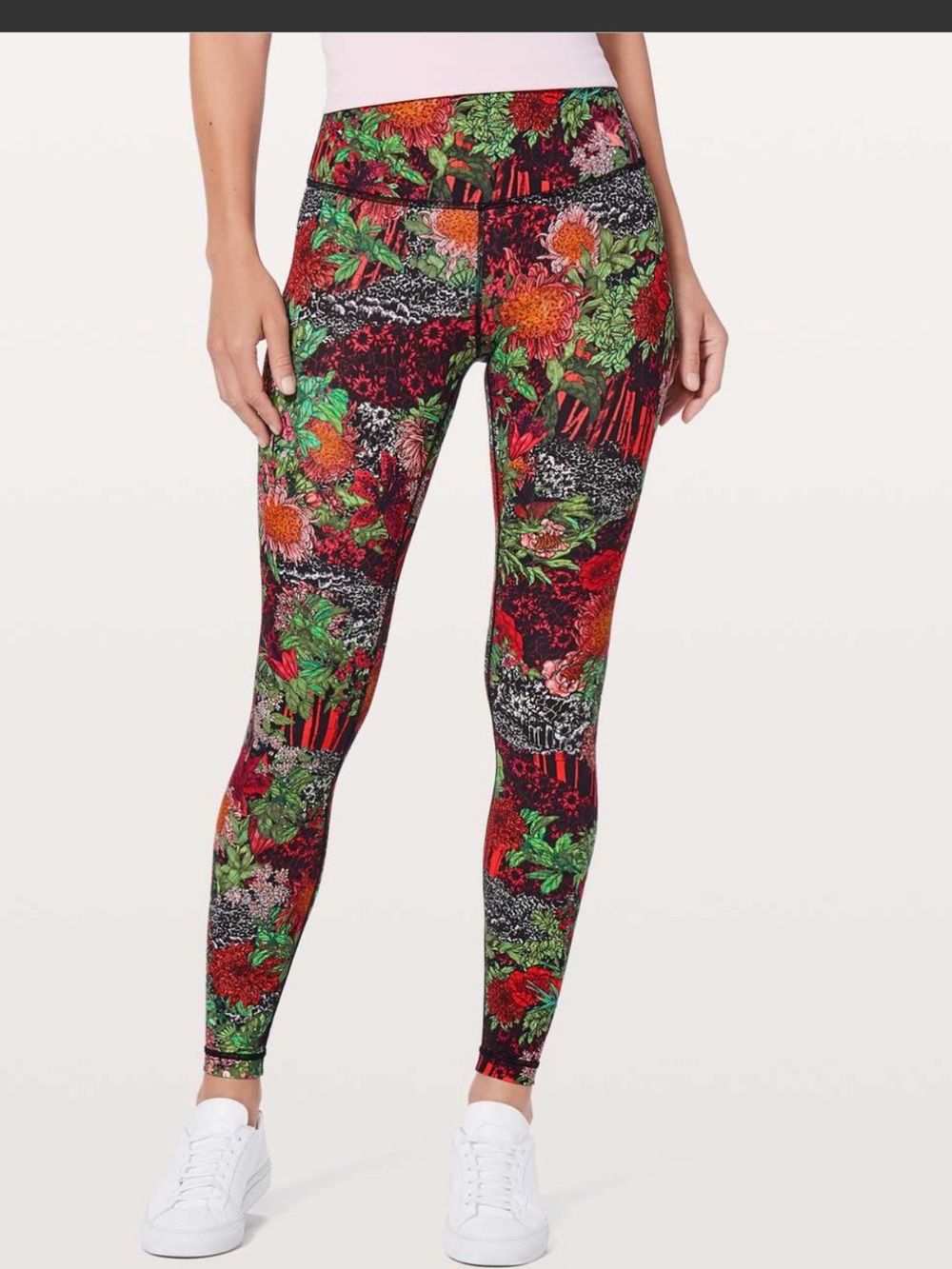 NWOT Lululemon Wunder Under Hi-Rise Tight 28" Zen Garden Multi print. Size 2